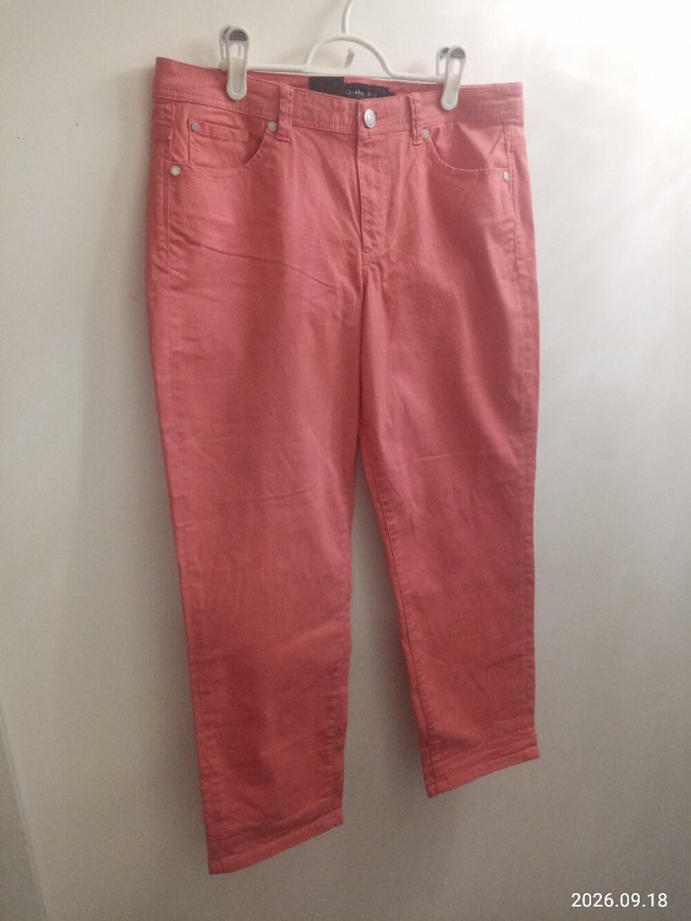 CALVIN KLEIN JEANS. BRAND NEW WITH TAGS. VERY DEEP PINK . SIZE 14